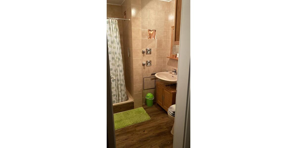 Einfamilienhaus Altötting - 5 Zimmer, 137 m&sup2;, 1.750&euro; | Angebot:25948036