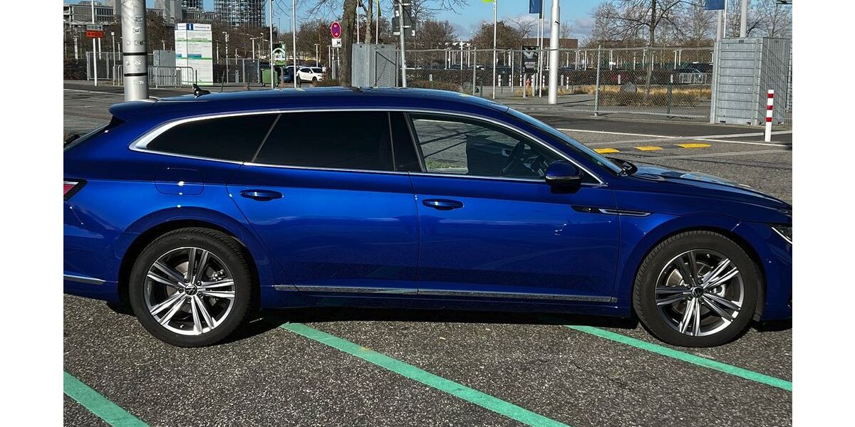 VW Arteon 45.000 km 35.300 &euro; Wolfsburg 38446