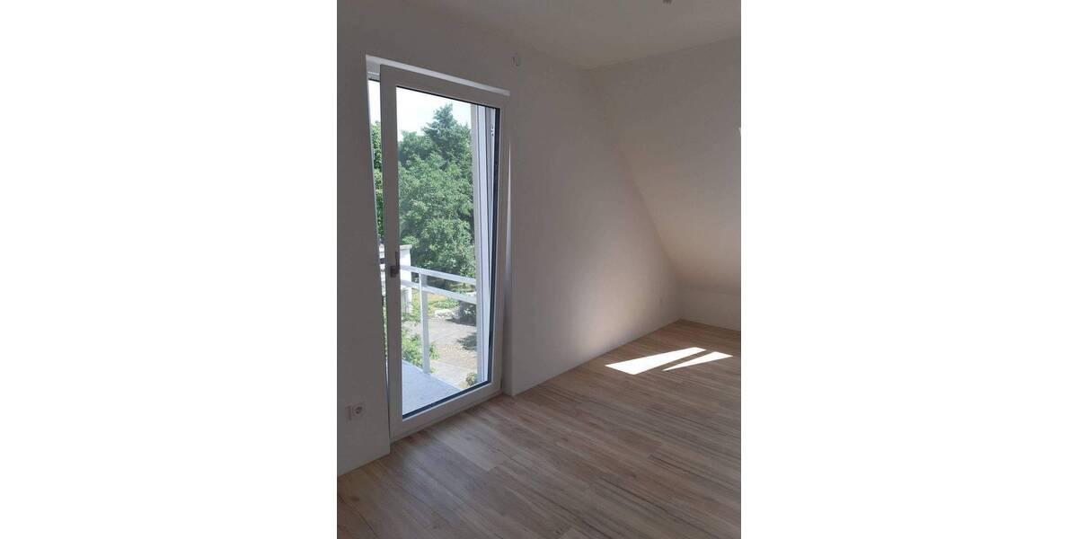 Etagenwohnung Dormitz - 3 Zimmer, 84 m&sup2;, 1.200&euro; | Angebot:26815833