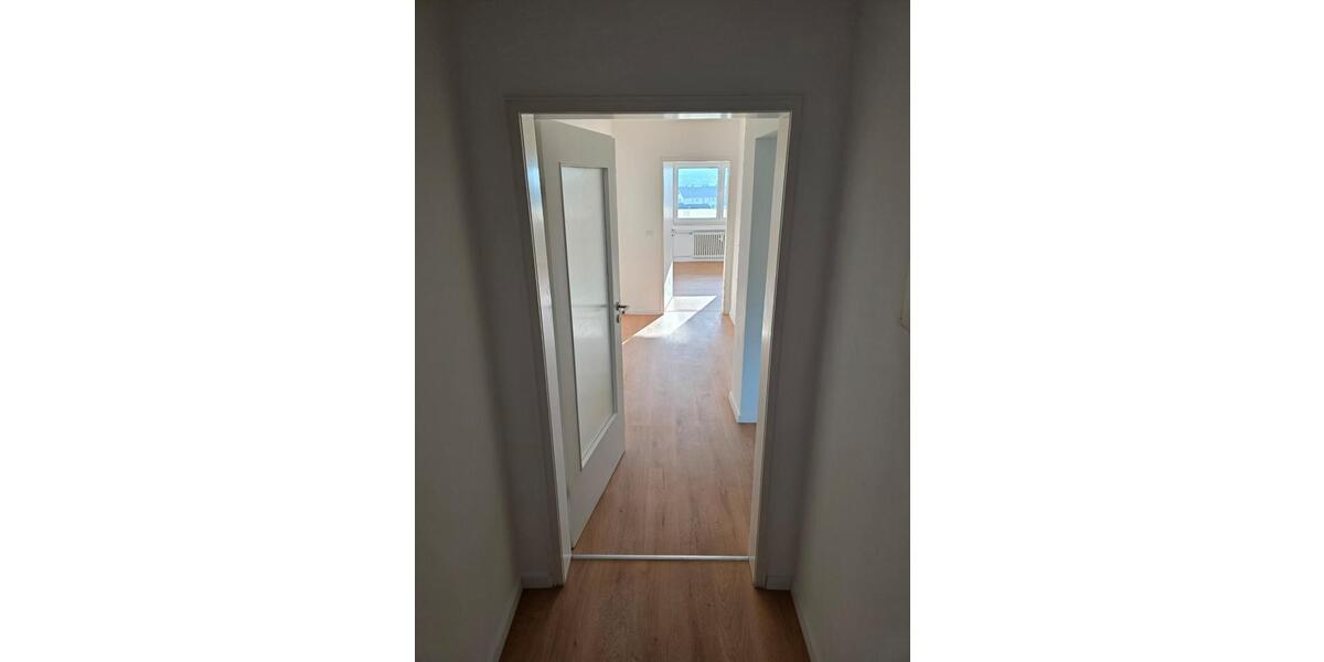 Etagenwohnung Gernsbach - 3 Zimmer, 80 m&sup2;, 1.000&euro; | Angebot:26398194