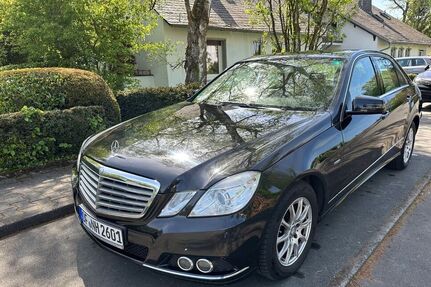 Mercedes E 220