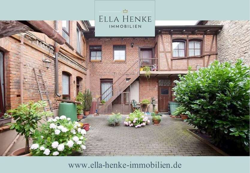 Haus zum Kaufen in Wegeleben 84.000 € 195 m²