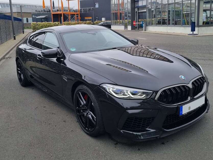 BMW M8 21.000 km 100.000 € Mannheim 68199