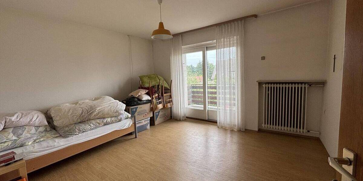 Mehrfamilienhaus, Wohnhaus Pfreimd - 7 Zimmer, 200 m&sup2;, 398.000&euro; | Angebot:25731600