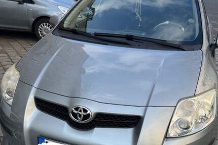 Toyota Auris 160.000 km 3.200 &euro; Berlin 13403