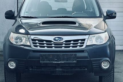 Subaru Forester 208.000 km 3.499 &euro; Leinefelde 37327