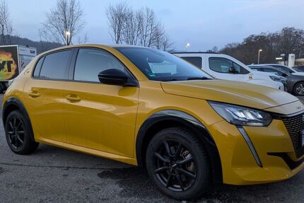 Peugeot 208 39.980 km 16.490 &euro; Bielefeld 33647