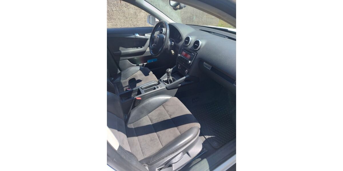 Audi A3 216.000 km 5.900 &euro; Güstrow 18273