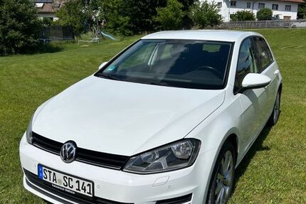 VW Golf 176.321 km 7.695 &euro; Tutzing 82327