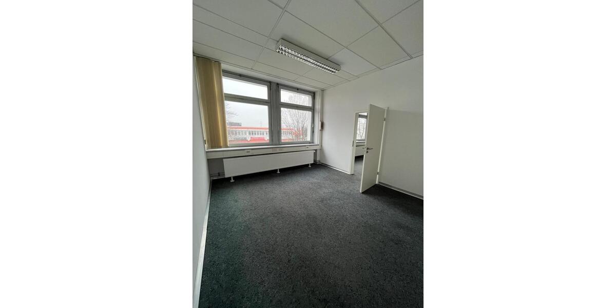 2 Büroräume in Puchheim Nähe München zu vermieten zimmer