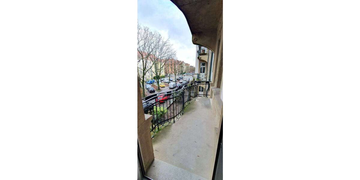 Etagenwohnung Karlsruhe Mühlburg - 3 Zimmer, 93 m&sup2;, 1.090&euro; | Angebot:27143546