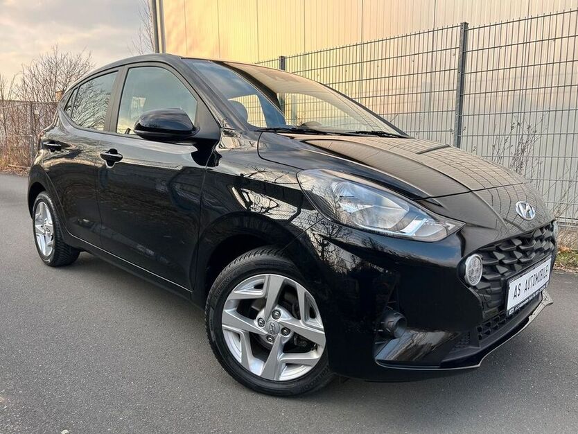 i10