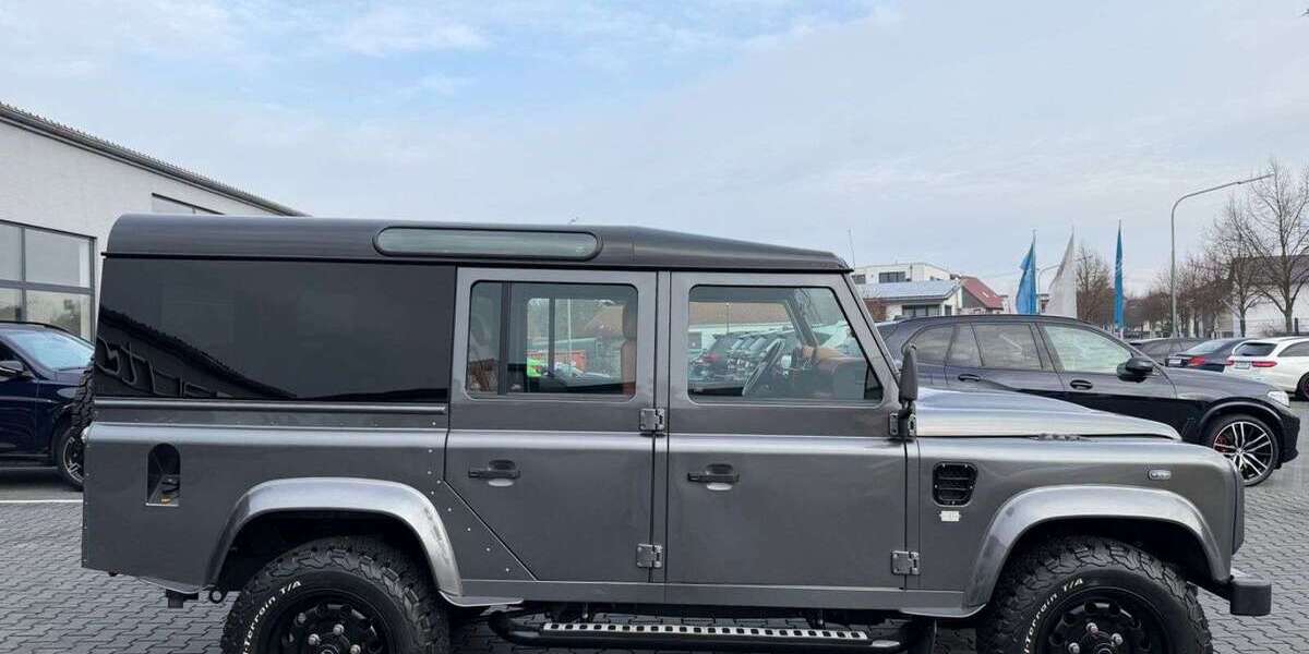 Land Rover Defender 14.910 km 87.770 &euro; Hanau 63456