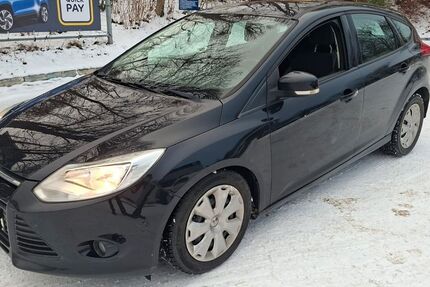 Ford Focus 185.000 km 5.490 &euro; kiel 24103