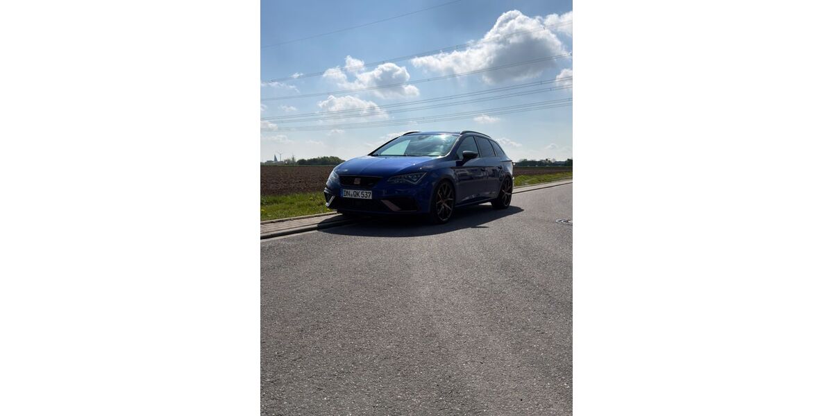 Seat Leon 84.369 km 22.000 &euro; Nörvenich 52388