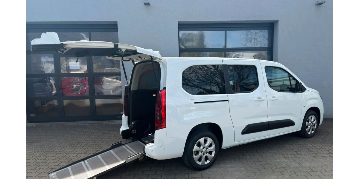 Opel Combo 95.000 km 27.950 &euro; Würzburg 97084