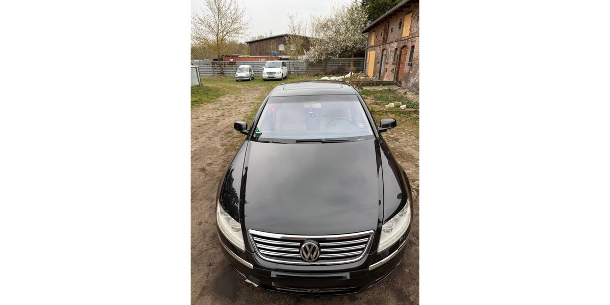 VW Phaeton 227.794 km 6.411 &euro; Berlin 13125