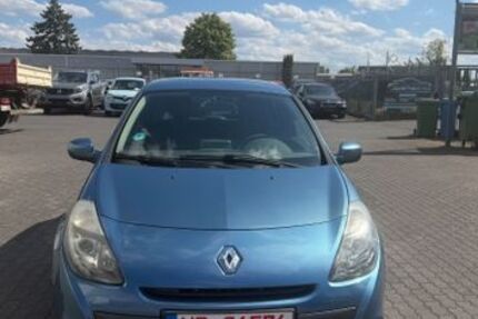 Renault Clio 148.000 km 2.890 &euro; Neuwied 56566
