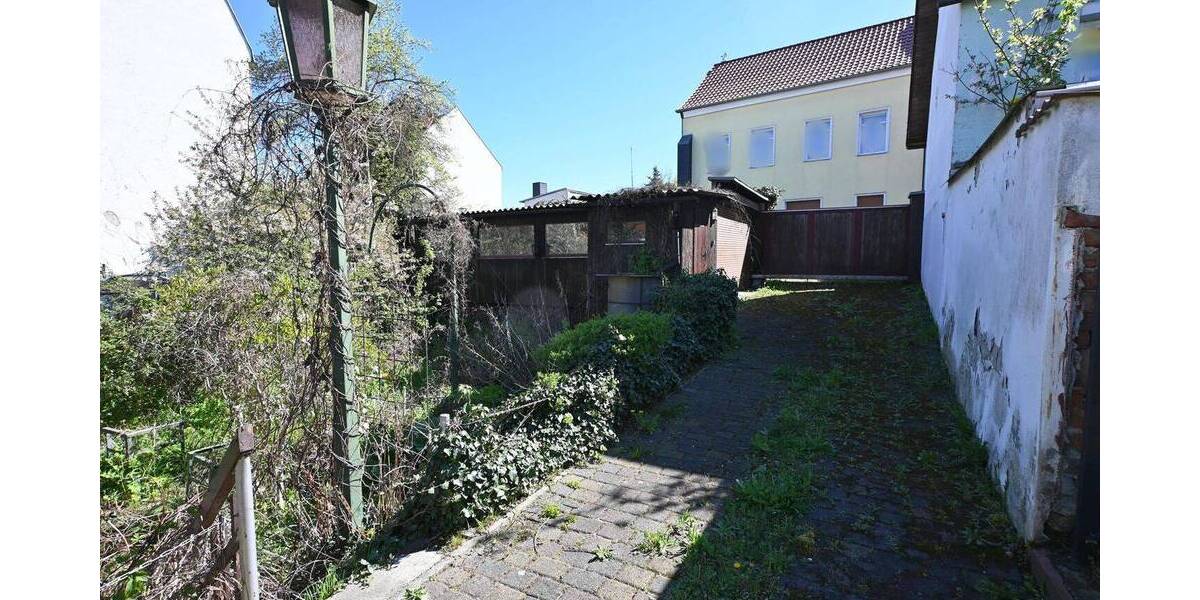 Einfamilienhaus Burg - 6 Zimmer, 160 m&sup2;, 250.000&euro; | Angebot:26556807