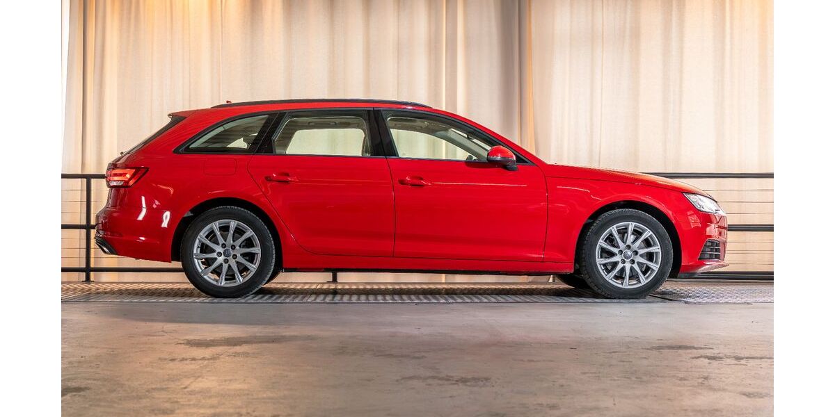 Audi A4 52.400 km 23.900 &euro; Ismaning 85737