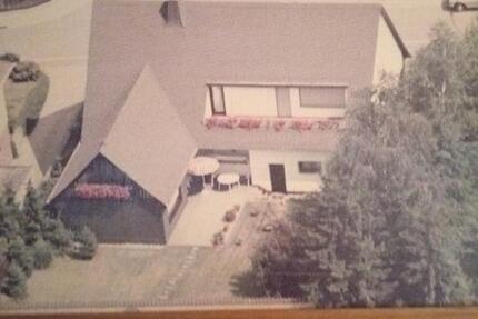 Haus Heusweiler - 8 Zimmer, 220 m&sup2;, 368.000&euro; | Angebot:25265724