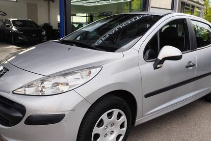 Peugeot 207 122.101 km 2.800 &euro; Schwäbisch Hall - Hessental 74523