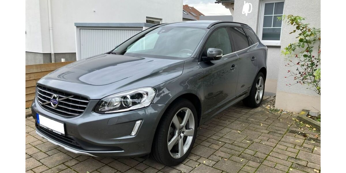 Volvo XC60 95.000 km 18.900 &euro; Ladenburg 68526