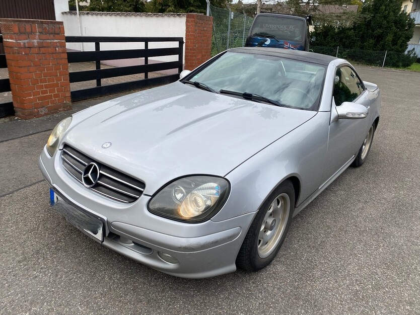 Mercedes-Benz SLK 200 195.000 km 3.600 € Hannover 30159