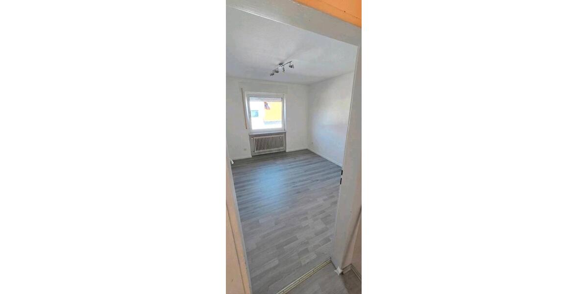 Reihenhaus Worms Vororte Südwest - 4 Zimmer, 120 m&sup2;, 1.300&euro; | Angebot:26701833