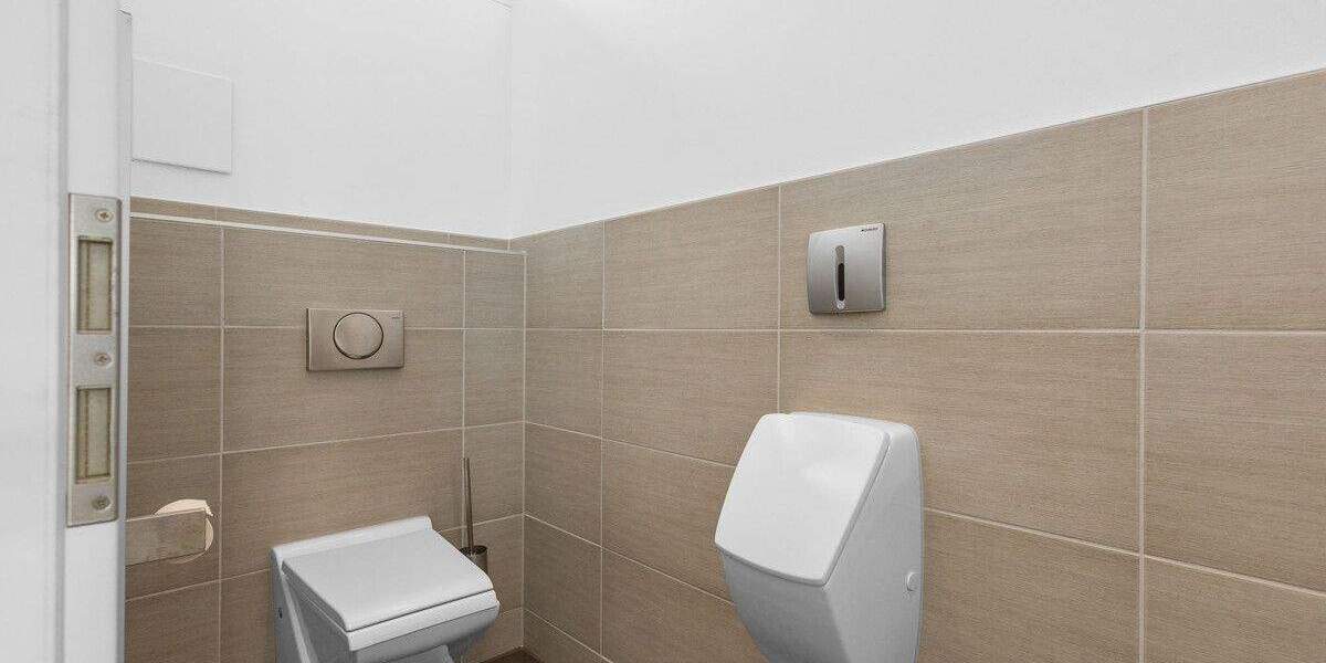 Einfamilienhaus Neutraubling - 5 Zimmer, 203 m&sup2;, 1.080.000&euro; | Angebot:25702693