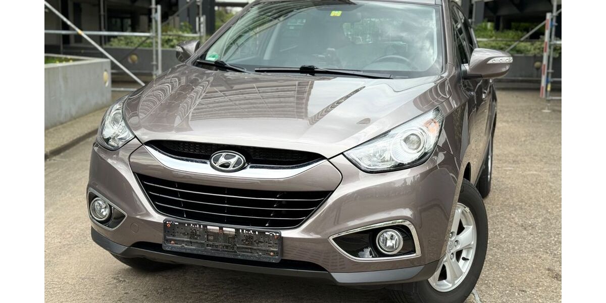 Hyundai ix35 175.800 km 5.280 &euro; Frankfurt am Main 60528