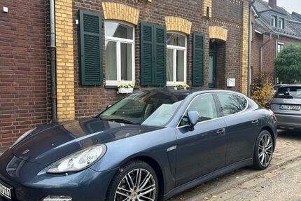 Porsche Panamera 81.457 km 25.900 € Köln 50769