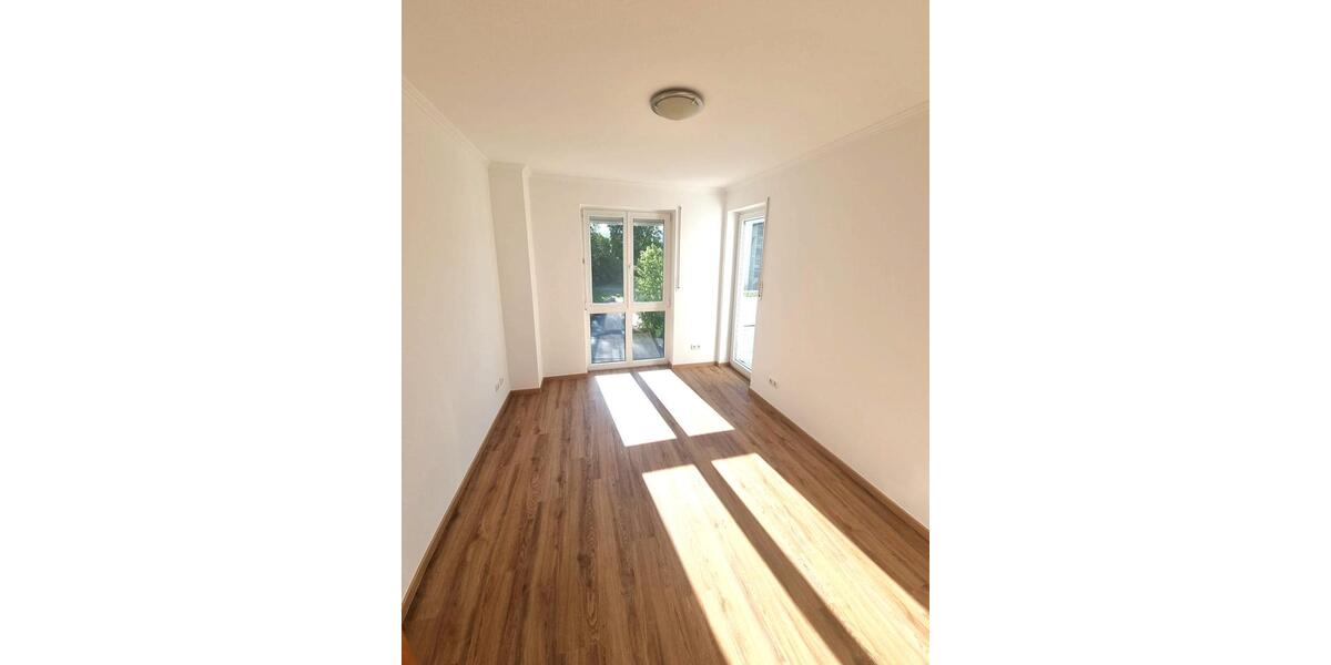 Etagenwohnung Trier Kürenz - 3 Zimmer, 93 m&sup2;, 1.200&euro; | Angebot:26401961