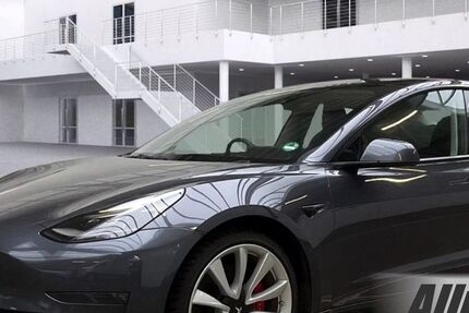 Tesla Model 3 77.250 km 28.650 &euro; Schöningen 38364