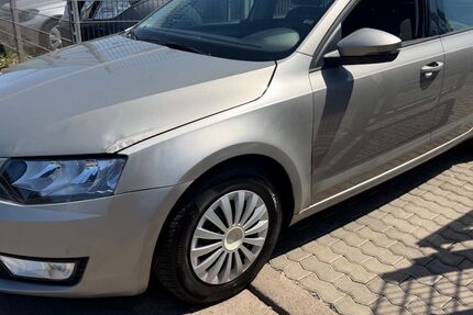 Skoda Octavia 114.000 km 5.900 &euro; Saarlouis 66740