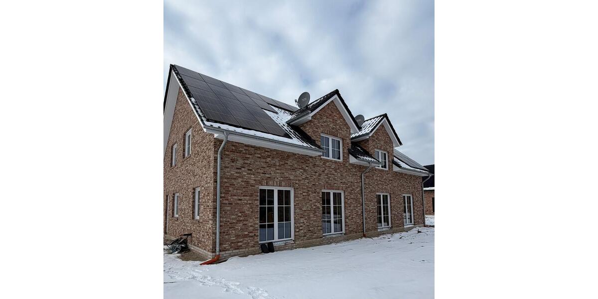 Doppelhaushälfte Cloppenburg - 4 Zimmer, 127 m&sup2;, 1.650&euro; | Angebot:24842681