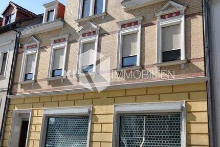 Haus Lucka - 5 Zimmer, 248 m&sup2;, 97.000&euro; | Angebot:25672473