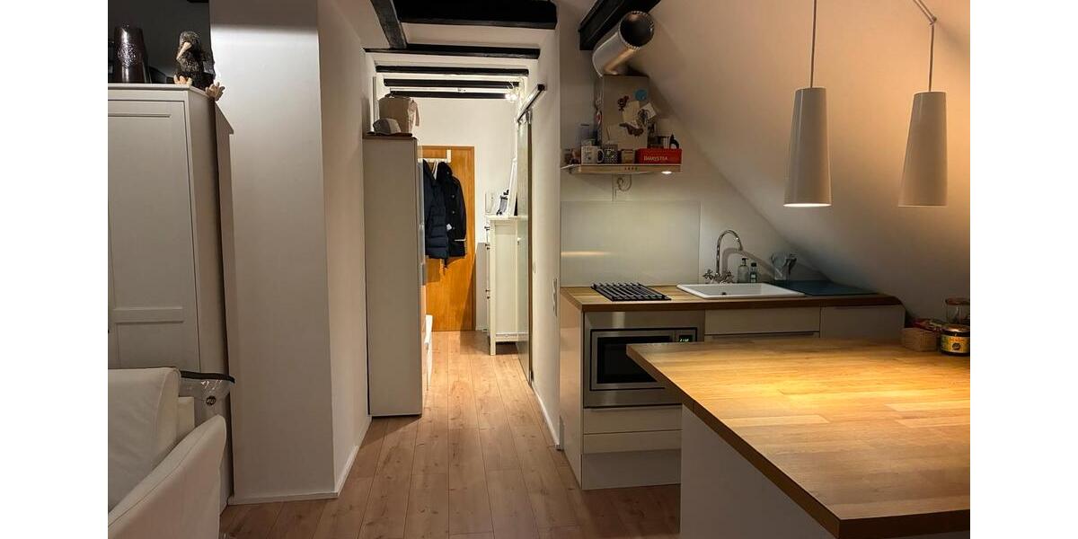 Dachgeschoßwohnung Hanau Großauheim - 1 Zimmer, 30 m&sup2;, 385&euro; | Angebot:24893215