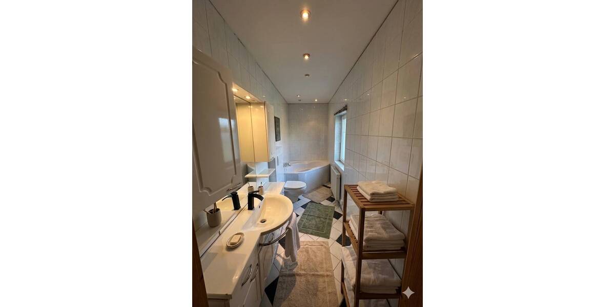 Einfamilienhaus Arnstadt Rudisleben - 8 Zimmer, 162 m&sup2;, 718.000&euro; | Angebot:26515353