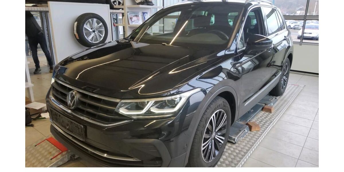 VW Tiguan 37.499 km 33.985 &euro; Pohlheim 35415