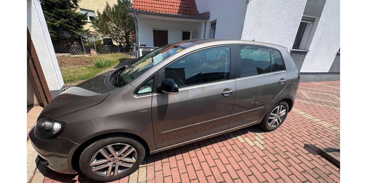 VW Golf Plus 94.684 km 8.900 &euro; Nürnberg 90427