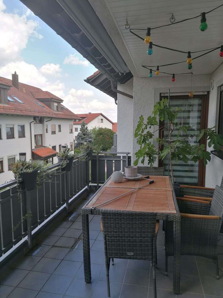Wohnung zum Mieten in Zell u. A. 1.050 € 98 m²