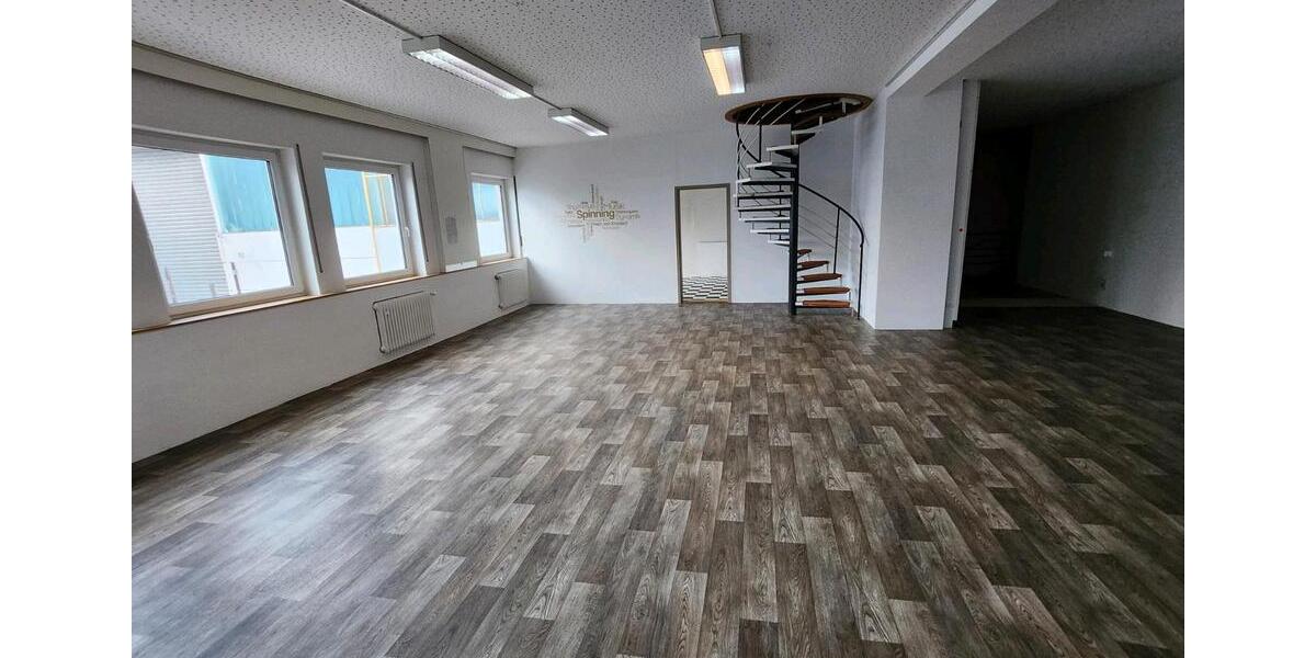 Gewerbeobjekt Cham - 5&euro; | Angebot:23594033