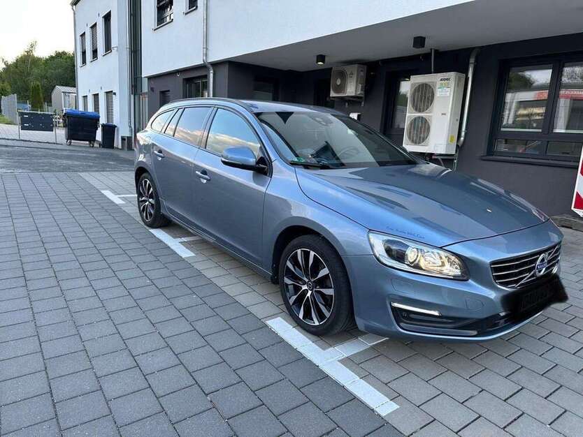 V60