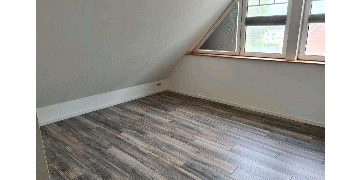 Maisonettenwohnung Oldenburg Kreyenbrück - 4 Zimmer, 119 m&sup2;, 1.300&euro; | Angebot:25413064