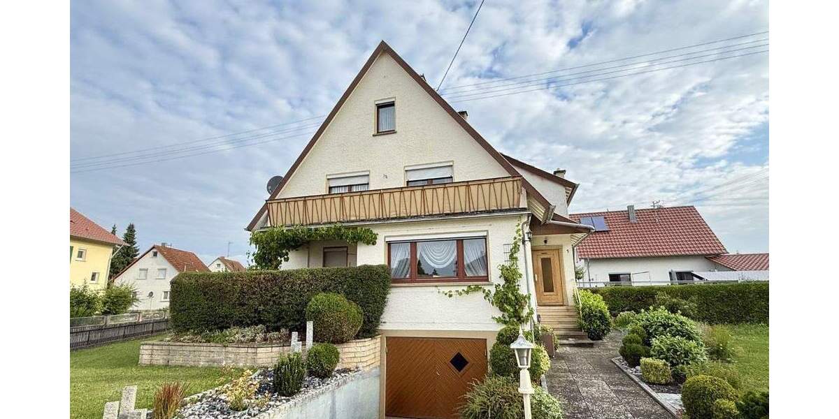 Einfamilienhaus Meßkirch - 8 Zimmer, 193 m&sup2;, 320.000&euro; | Angebot:25797504