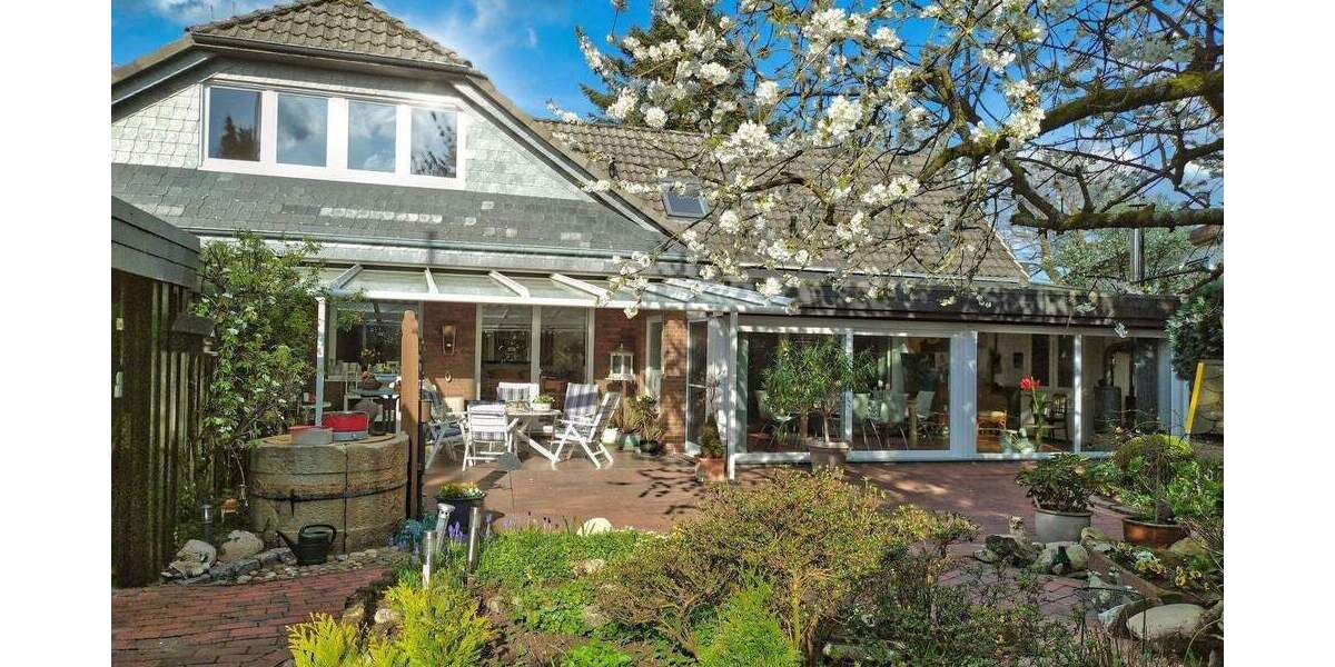 Großzügiges, individuelles, freistehendes Einfamilienhaus in zentraler, ruhiger Lage von Wiefelstede 1 zimmer