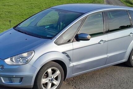 Ford S-Max 296.000 km 2.000 € Usingen 61250