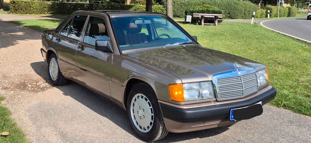 Mercedes-Benz 190 79.000 km 18.450 &euro; Jülich 52445