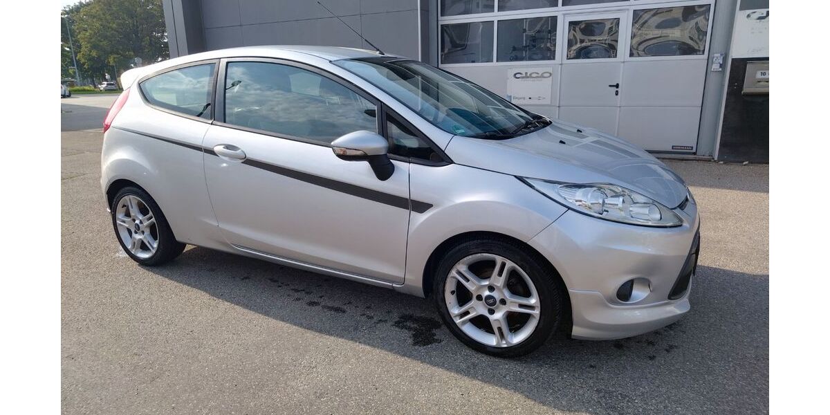 Ford Fiesta 163.000 km 3.300 € Diepoldshofen 88299